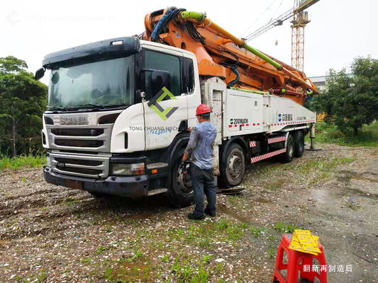 8×4 τα χρησιμοποιημένα πλαίσια Scania φορτηγών συγκεκριμένων αντλιών χρησιμοποίησαν τη συγκεκριμένη αντλία βραχιόνων